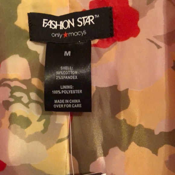 Fashion star Red rain trench coat - Picture 4 of 9